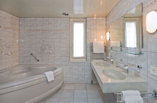 Europe Hotel 3*